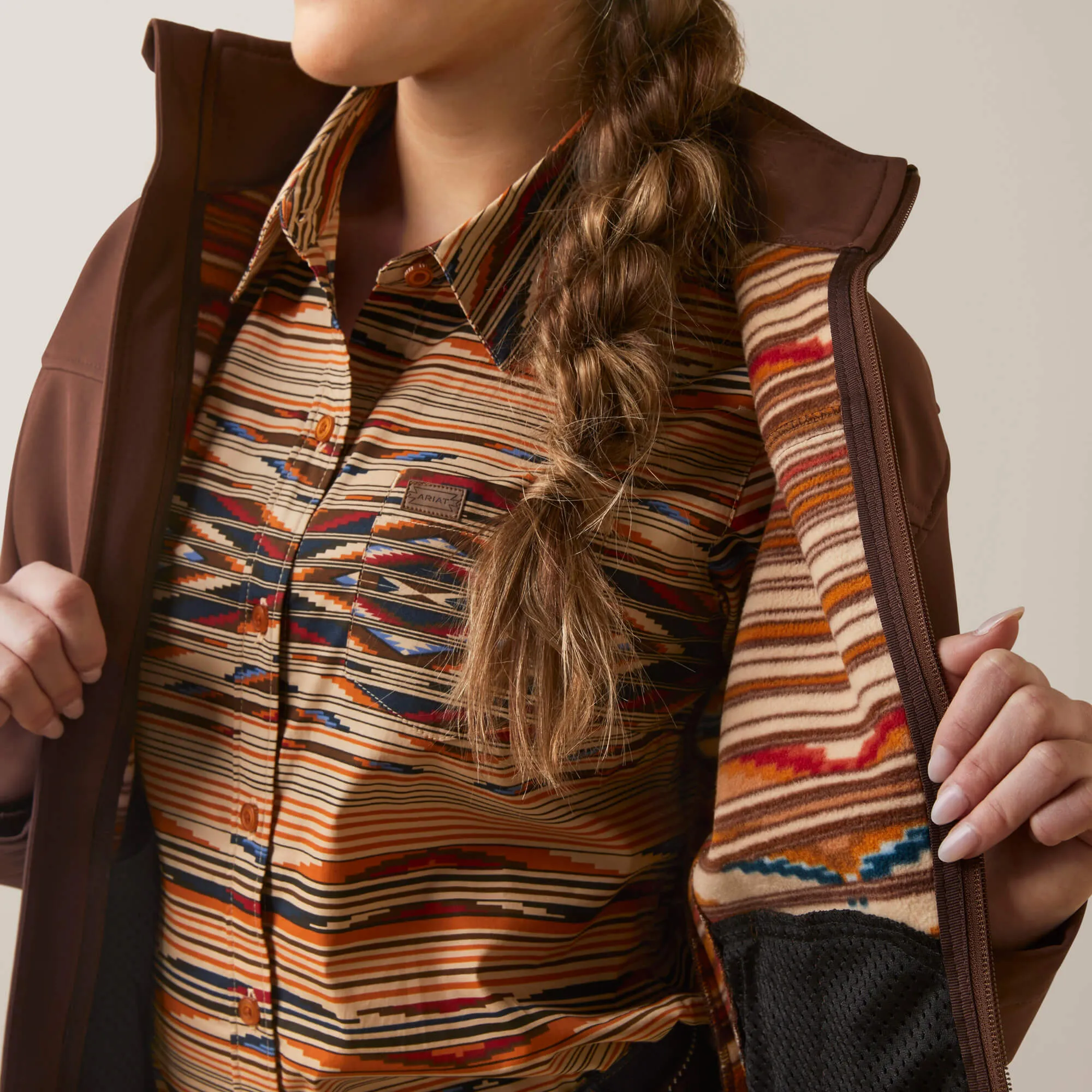 Ariat Women's Shaved Chocolate Chimayo Team Logo Softshell Jacket