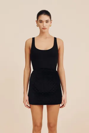 AXEL SCOOP TANK - BLACK