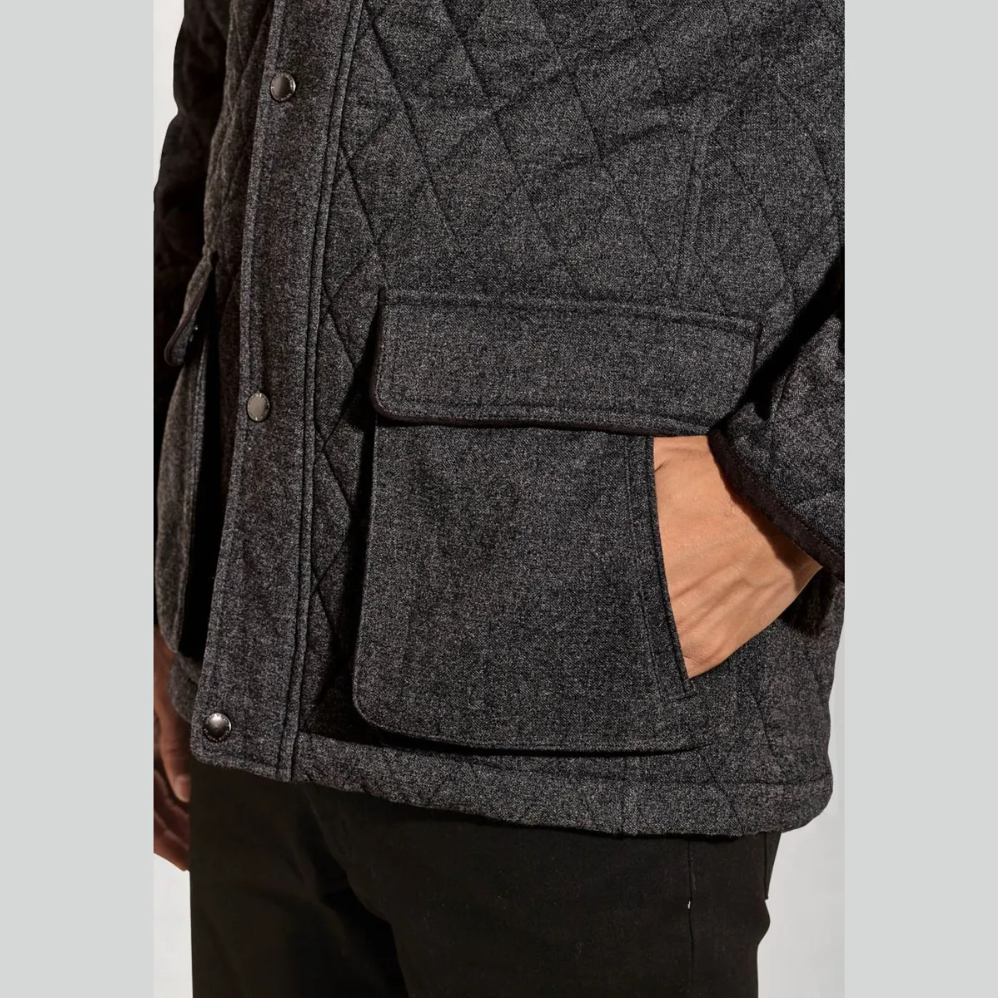 Certainly! Heres an optimized title with additional descriptive modifiers:

Brook Taverner Mens Hampson Melange Lightweight Quilted Jacket