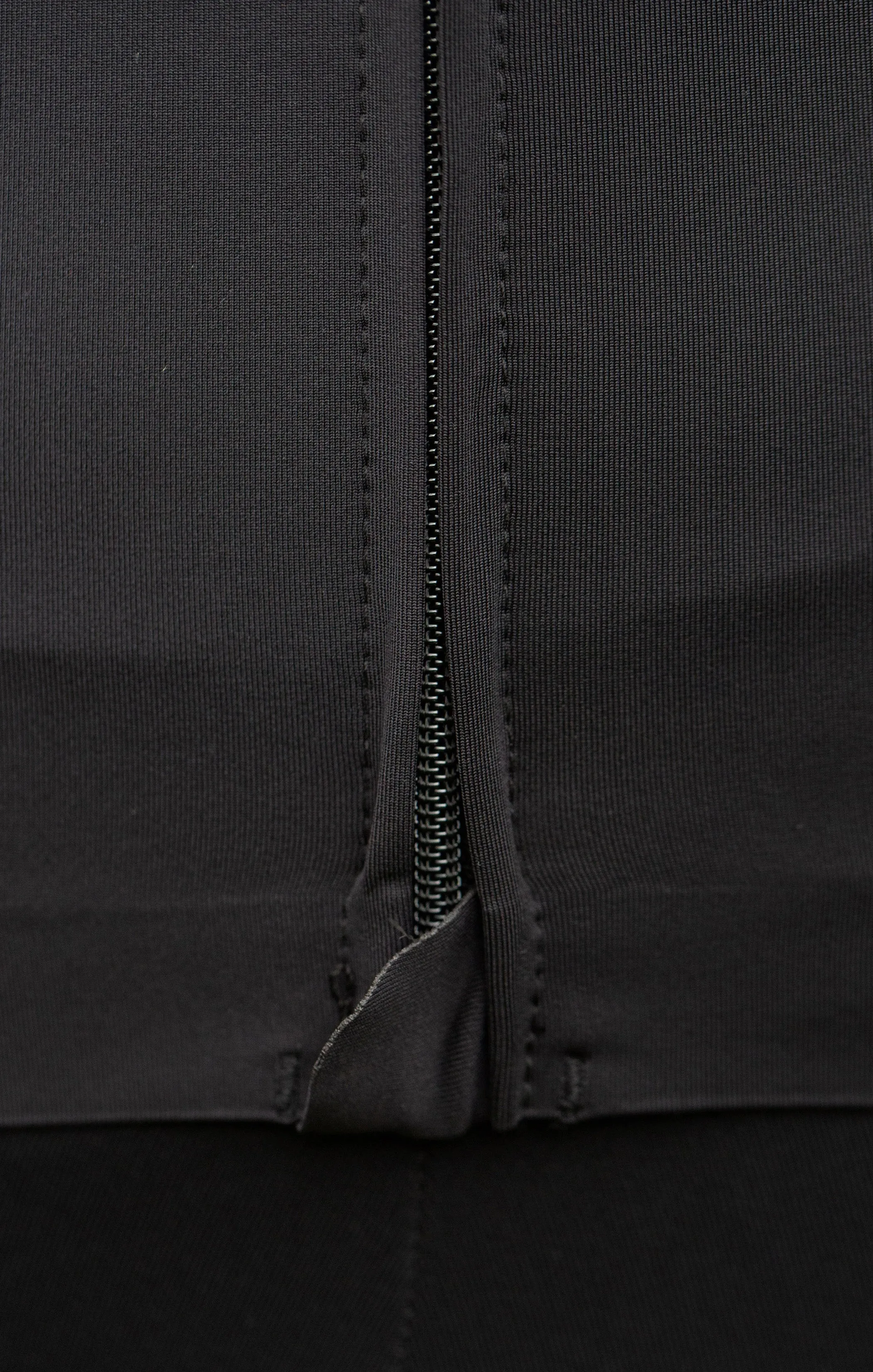 Detour Fitted Top - Black - Men's