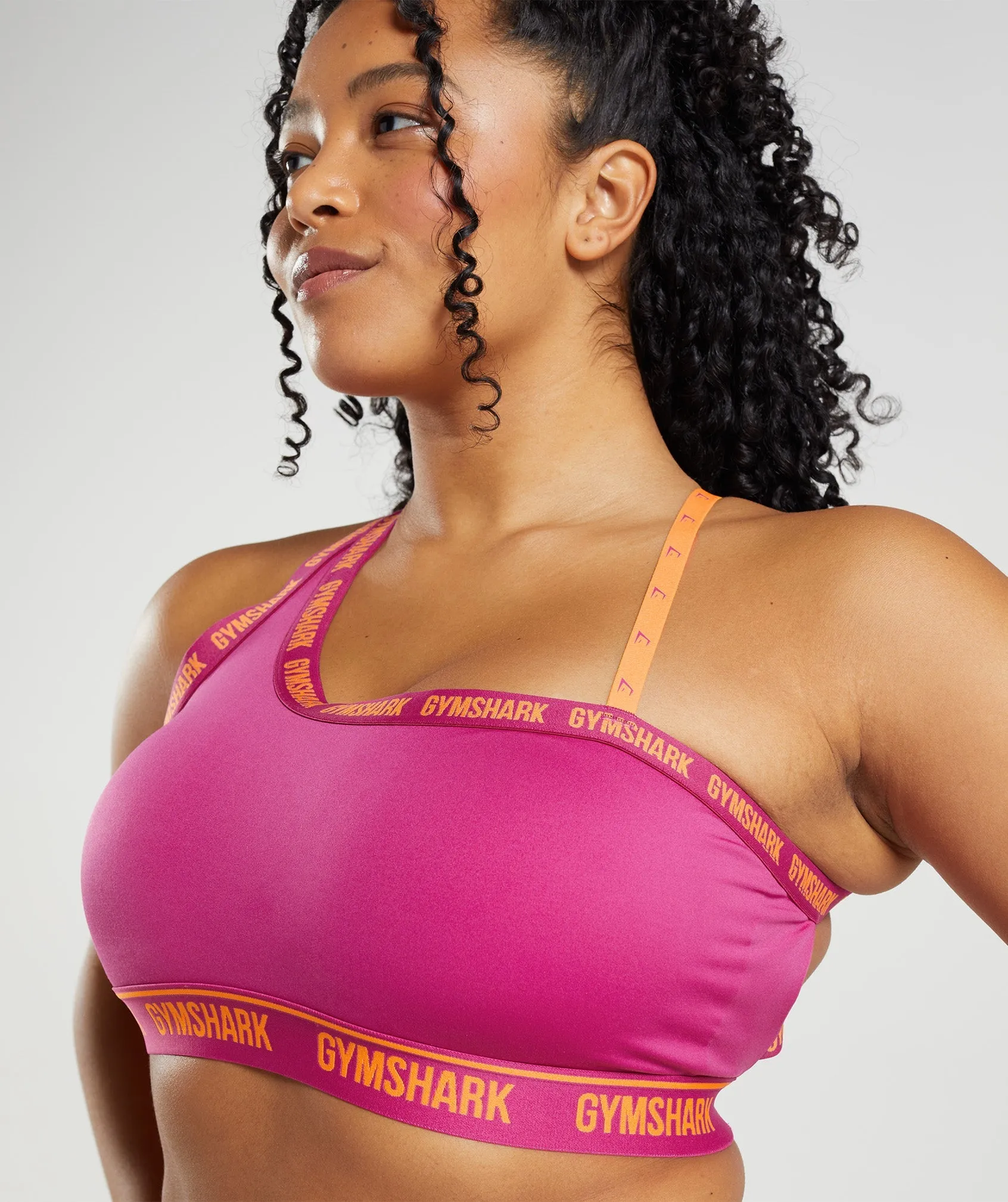 Gymshark Strike Sports Bra - Dragon Pink/Horizon Orange