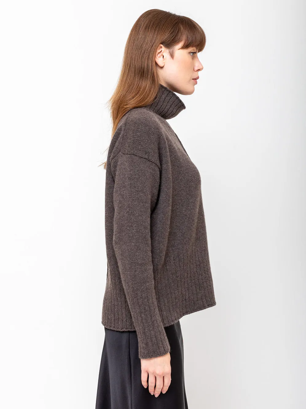 High Neck Pullover - Walnut