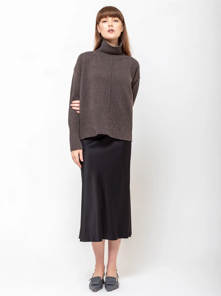 High Neck Pullover - Walnut