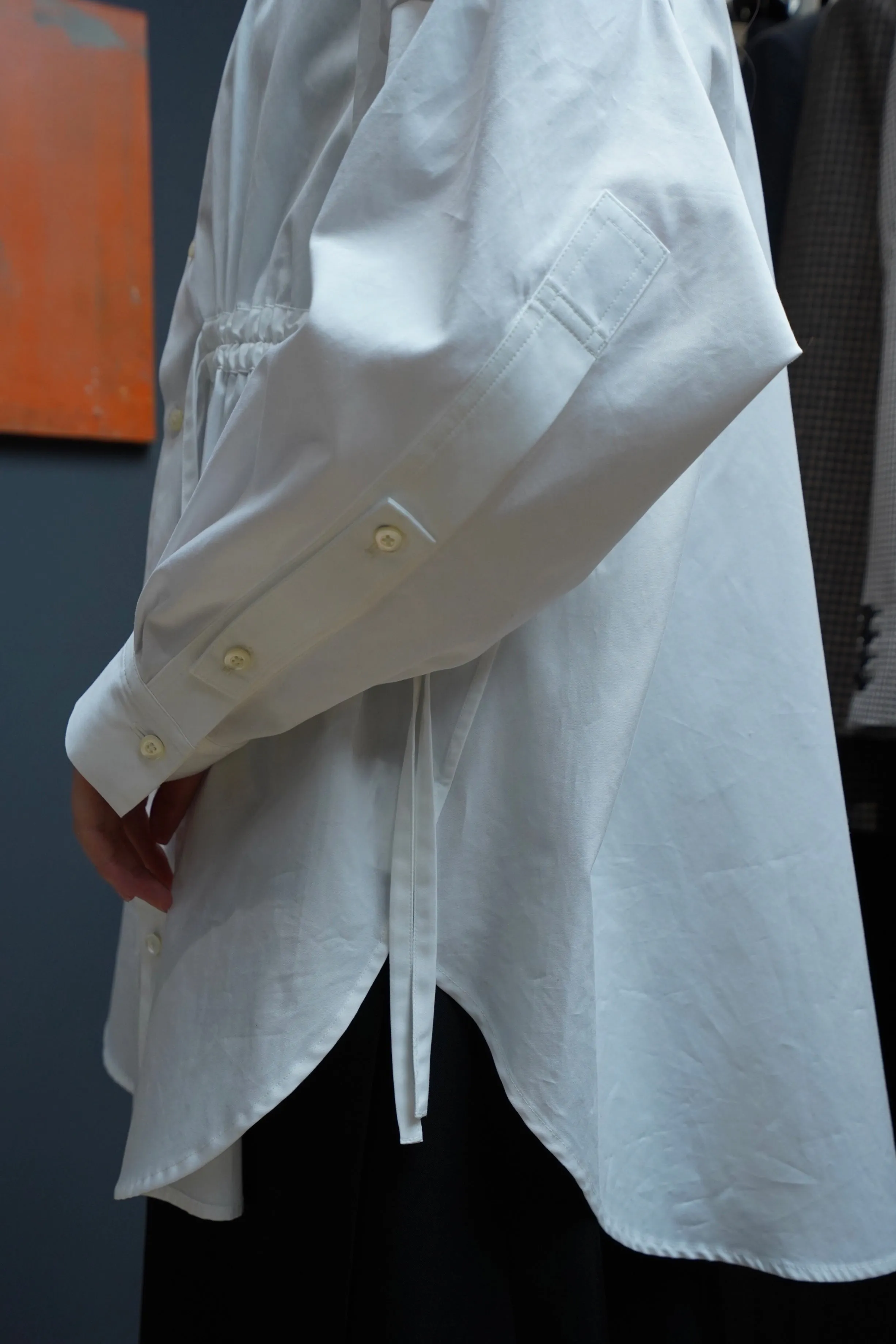 Tape Gathered Shirts (WHITE)